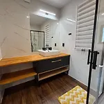 Zeromskiego 8 *
