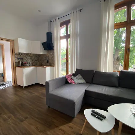 Zeromskiego 8