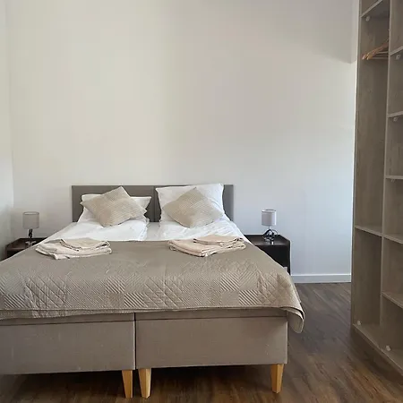 Zeromskiego 8 * Ustka