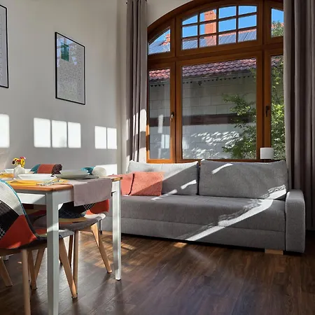 Apartman Zeromskiego 8 *