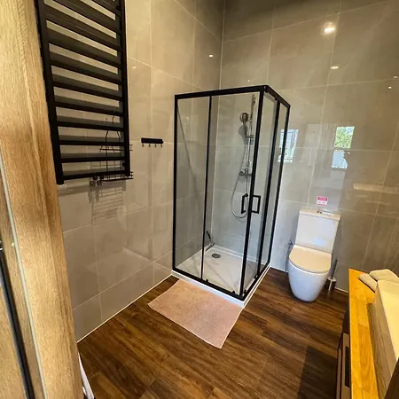 Zeromskiego 8 Apartment