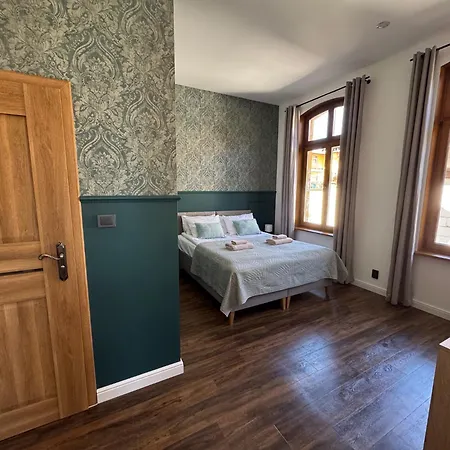 Zeromskiego 8 Apartamento *