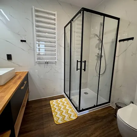 Appartement Zeromskiego 8