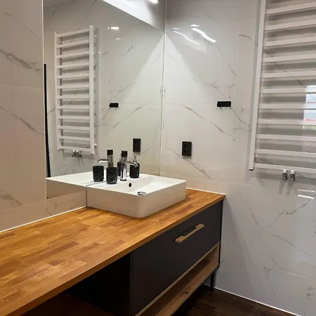 Zeromskiego 8 Appartement *