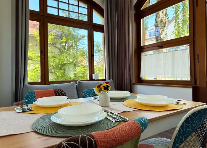 Zeromskiego 8 אוסטקה